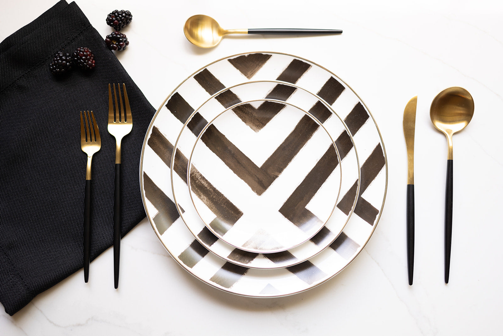 Vajilla STRIPES