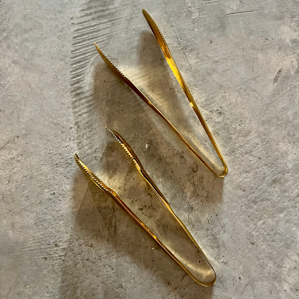 Pinza delgada