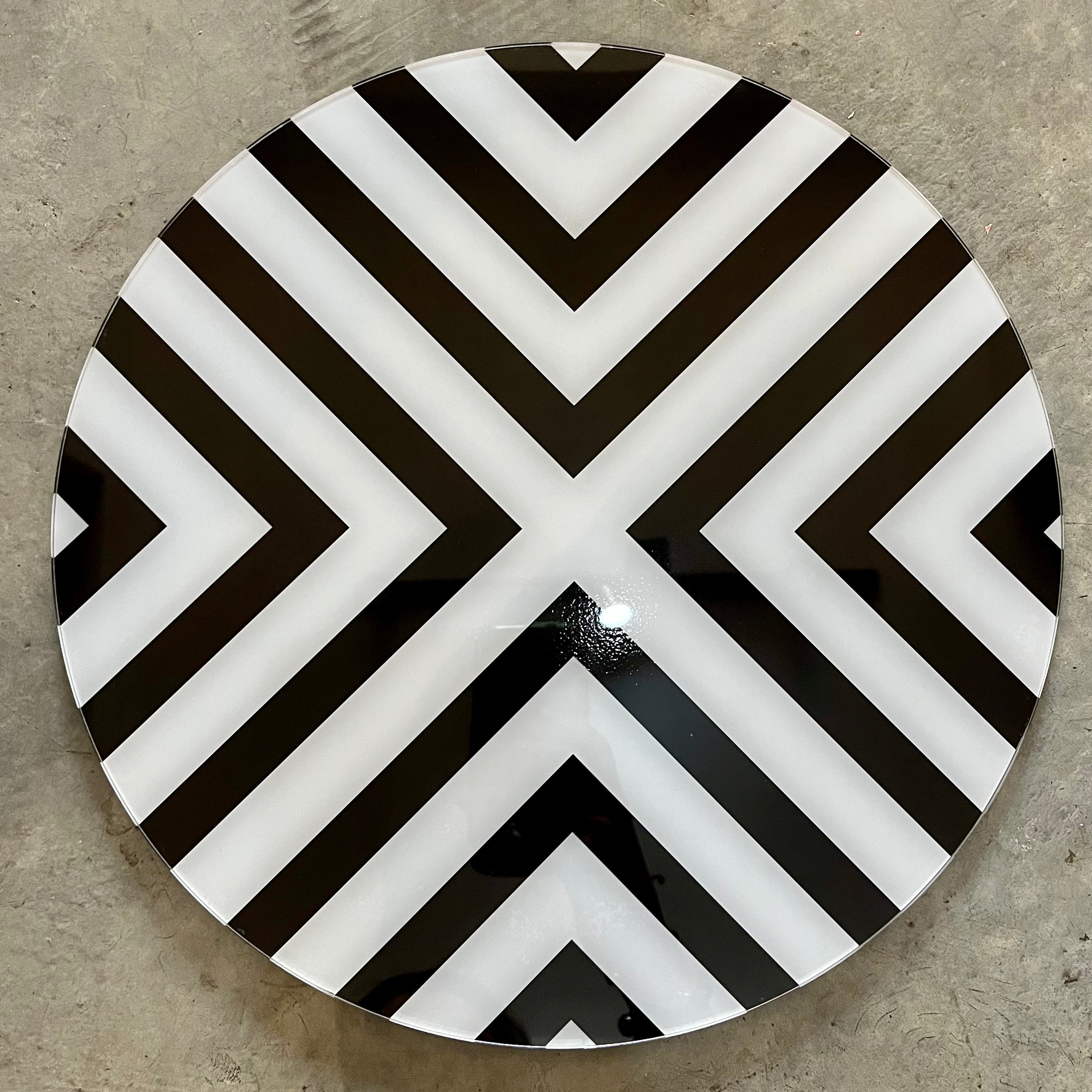 Set platos base de acrílico negro con blanco stripes