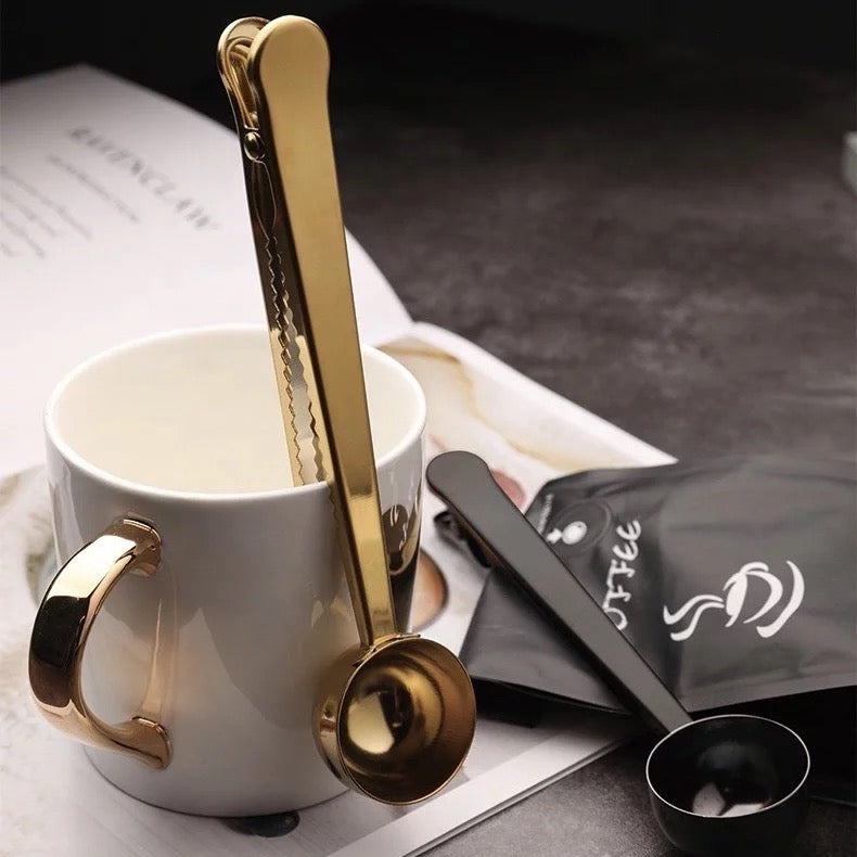 Cuchara clip sellador para cafe dorado