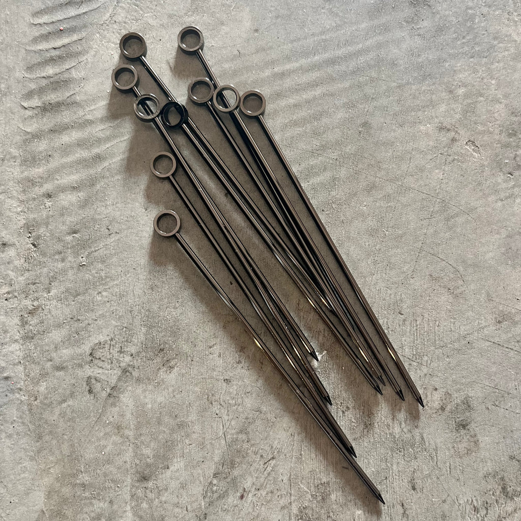 Palillos botaneros dorados