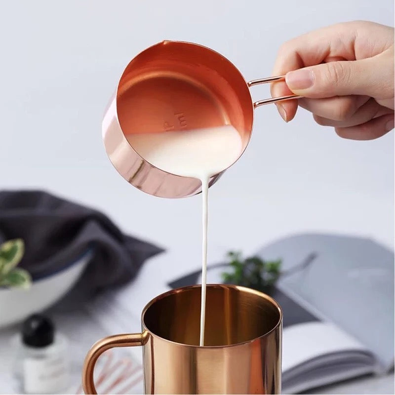 Juego de tazas y cucharas medidoras